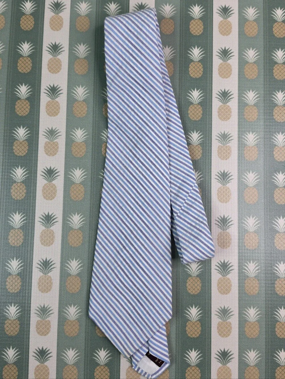 Brooks Brothers Seersucker Tie in Blue and White